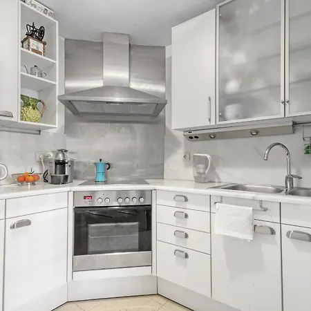 Gadea 4-7 Apartament